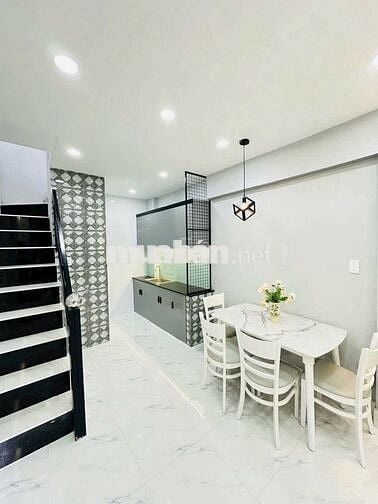 BÁN NHÀ 2 TẦNG ÂU CƠ PHÚ TRUNG TÂN PHÚ 3.2 TỶ 24m² (3m x 8m)