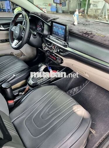 Kia Cerato 1.6AT LUXURY 2021 xe gđ đi 1 chủ từ đầu