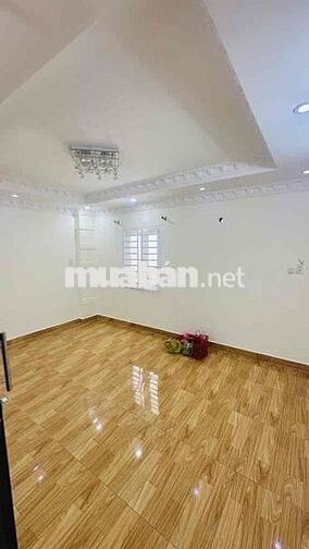 NHÀ ĐẸP 4 TẦNG KHU NHÀ GIÀU HẺM VÍP XE HƠI VÀO NHÀ- NGUYỄN ẢNH THỦ TCH