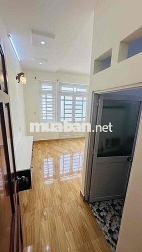 NHÀ ĐẸP 4 TẦNG KHU NHÀ GIÀU HẺM VÍP XE HƠI VÀO NHÀ- NGUYỄN ẢNH THỦ TCH