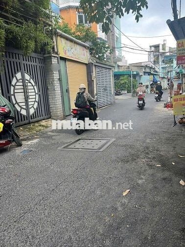 Nhà hẻm xe hơi  lê Văn thọ p11 Gò Vấp gần cv làng hoa hạnh Thông Tây