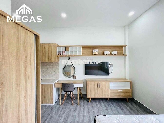 SIÊU PHẨM STUDIO CỬA SỔ TRỜI NGAY CÔNG VIÊN HOÀNG VĂN THỤ
