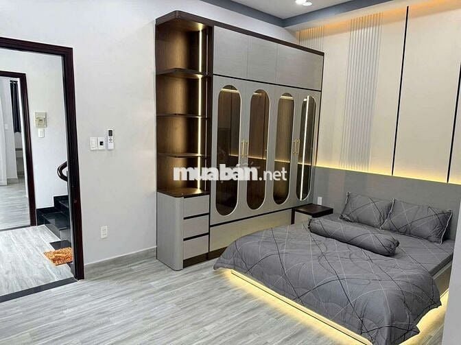 nhà đẹp cho khách hàng muốn ở nơi yên tĩnh không ồnào.xách vali ở ngay