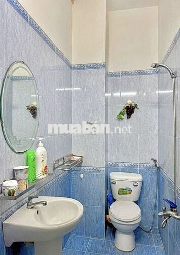 CHO THUÊ NHÀ 4 PHÒNG NGỦ HẺM PHỐ TÂY SÁT VINCOM GIÁ 15 TRIỆU/THÁNG