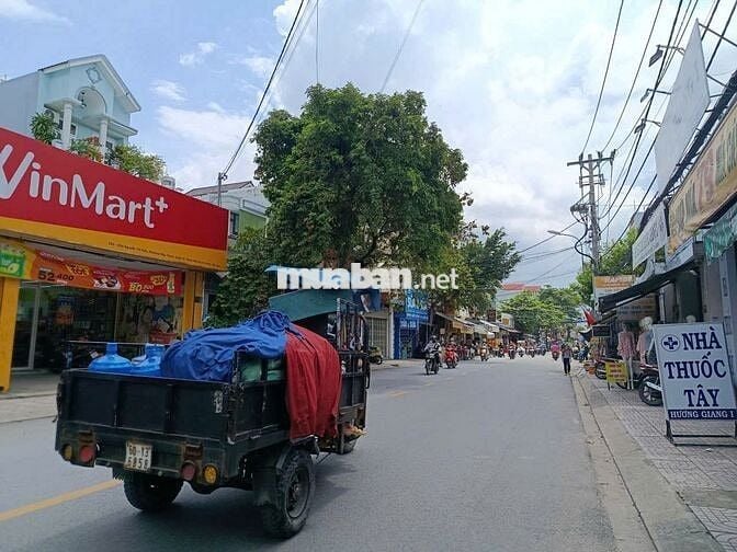 Bán Kho xưởng MT Nguyễn Thị kiểu 400m2, 8x50m,Siêu đẹp giá chỉ 28,5 tỷ