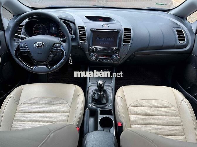Kia Cerato 2018 1.6 MT - 52000 km Siêu Mới