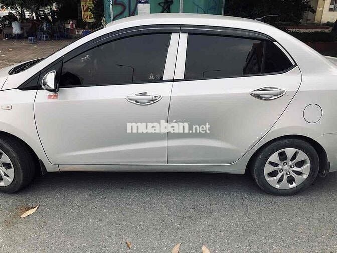 Hyundai Grand i10 2018 Sedan 1.2 MT - 250000 km