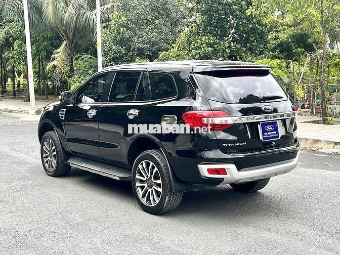 Everest Titanium 2022 - hỗ trợ góp - thương lượng