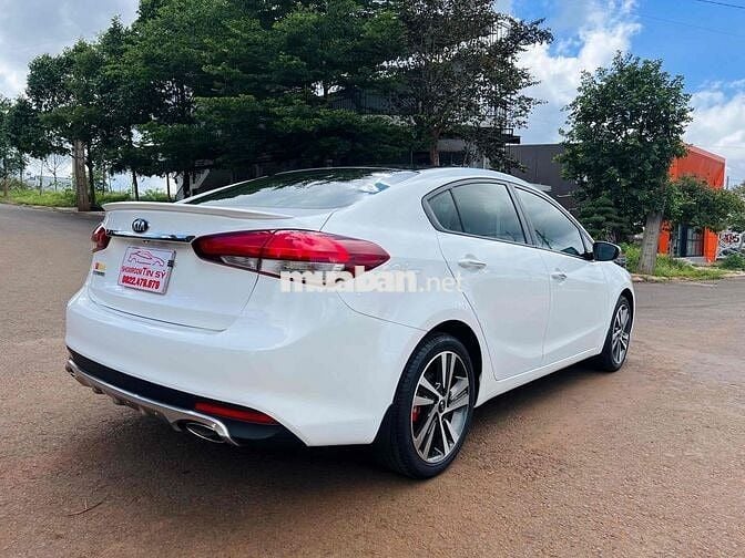 Kia Cerato 2018 1.6 MT - 52000 km Siêu Mới
