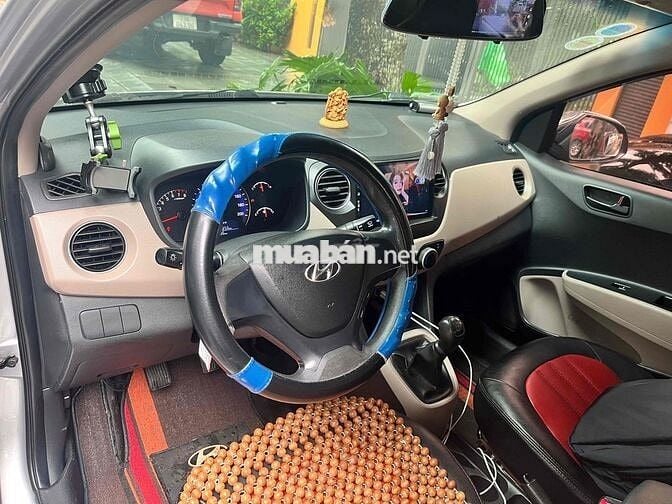 Hyundai Grand i10 2018 Sedan 1.2 MT - 250000 km