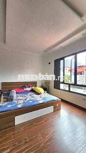 Bán nhà tt Đống Đa gần trường học-phap lý chuẩn dọn vào ở ngay