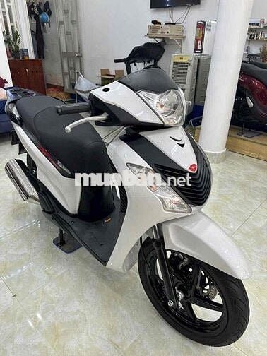 SH 125 NHẬP Ý 3 CỤC XE CHÍNH CHỦ GIÁ CỰC TỐT