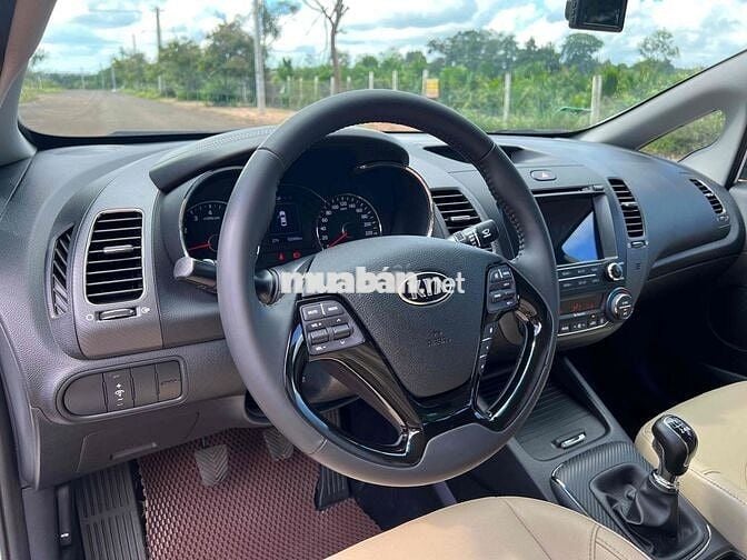 Kia Cerato 2018 1.6 MT - 52000 km Siêu Mới