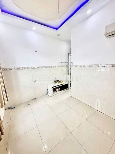 Bán nhà mặt tiền Nguyễn xí bình Thạnh - SD88m2 - 6,25 tỷ