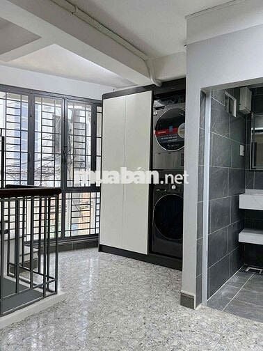 CHO THUÊ NGUYÊN CĂN HẺM XE HƠI