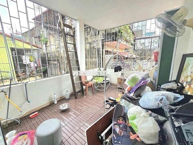 Hiếm ! Bán Nhà trung tâm Đống Đa,Lô góc ngõ nông gần ph