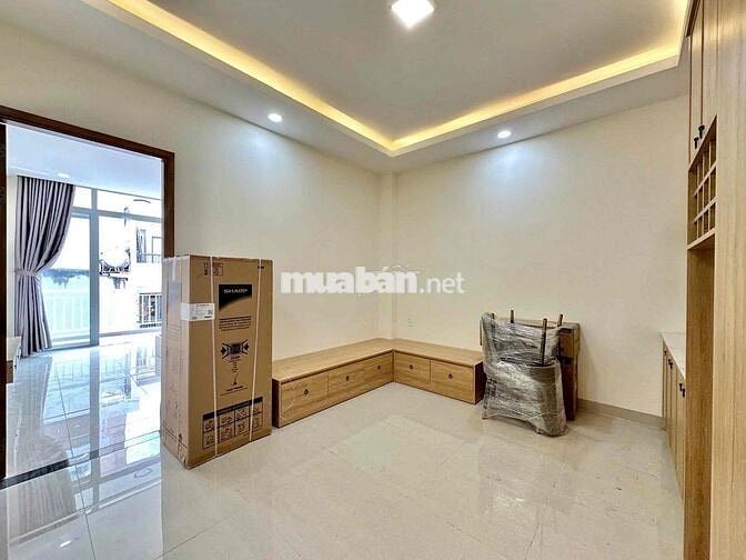 CHO THUÊ 1PN 60M2 Phú Nhuận Gần Sân Bay_ThangMáy_BanCông_Máy Giặt Riên
