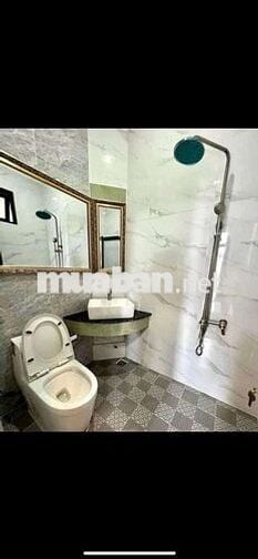 Nhà cho thuê 2pn 3wc full nội thất cao cấp gần chợ Phú Hòa