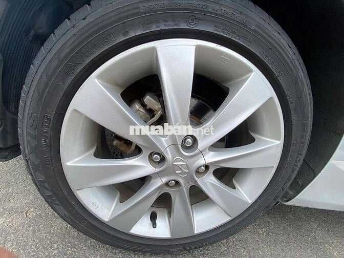 Hyundai Accent 2013 1.4 AT - 82000 km