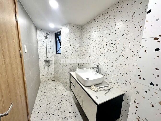 BÙI ĐÌNH TUÝ-BÌNH THẠNH-Ô TÔ TRÁNH-4TẦNG-63M²-NHÀ ĐẸP Ở NGAY-CHỈ 7TỶ68