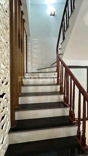 BÁN NHÀ DÂN XÂY NGUYỄN ĐỨC CẢNH-45M-Ô TÔ,GẦN CHỢ,TRƯỜNG,NGÕ THÔNG