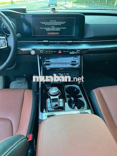 Kia Carnival 2023 Signature 2.2D - 40000 km