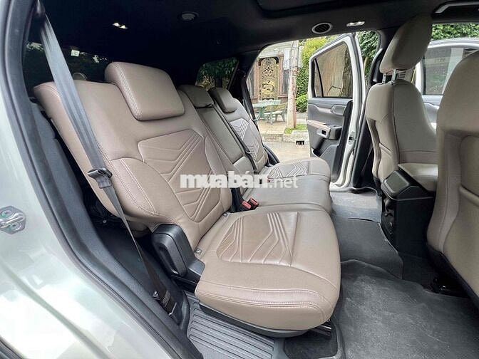 Everest Titanium 2022 4x4 - 30.000km - hỗ trợ góp%