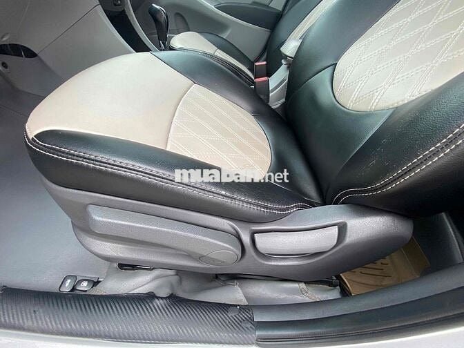 Hyundai Accent 2013 1.4 AT - 82000 km