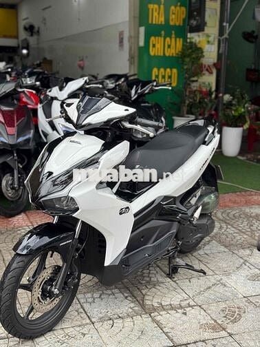 air blade trăng đen ( hỗ trợ góp 0đ)
