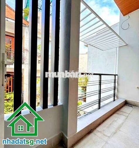 NHÀ MỚI Ở NGAY – HẺM 3 GÁC – CÁCH VÀI CĂN RA MẶT TIỀN – GẦN 4 XÃ