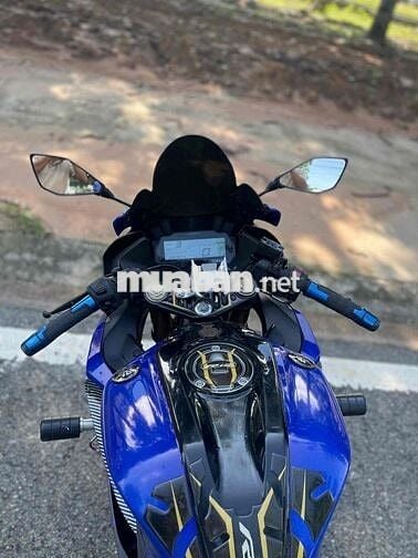 YAMAHA R15 V3 2020–CHÍNH CHỦ, MÁY ZIN, XE ĐẸP KENG