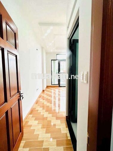 Nhà Hẻm, 60 m2, 2 tầng  gần Lê Trọng  Tấn giáp Tân Bình, Tân Phú