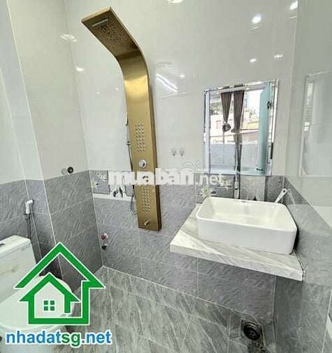 NHÀ MỚI Ở NGAY – HẺM 3 GÁC – CÁCH VÀI CĂN RA MẶT TIỀN – GẦN 4 XÃ