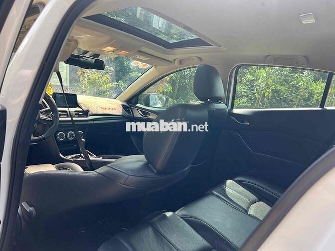 Mazda 3 2018 1.5 AT Sedan - 68000 km