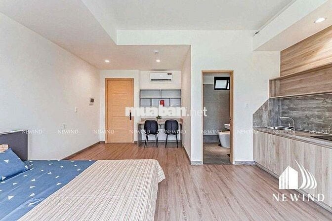 CHO THUÊ CĂN HỘ BAN CÔNG NGAY TRẦN ĐÌNH XU FULL NỘI THẤT GIÁ RẺ T10/25