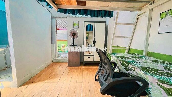 Phòng 20m2 có gác lửng đường Bùi Đình Túy,Q,Bình Thạnh