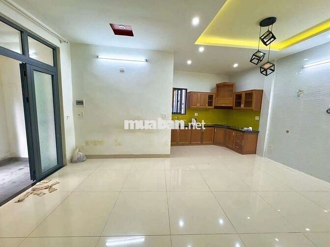 Bán nhà kiệt oto mặt tiền bình an 7