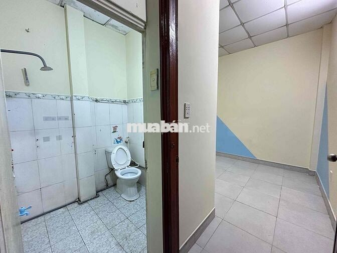 Cho Thuê Nhà Nguyên Căn 3Pn,2WC, 1 Trệt 1 Lầu Ngay Chợ Xóm Nghèo