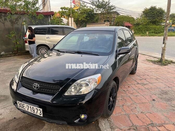 Toyota Matrix nhập canada xe đẹp chất zin cho ae