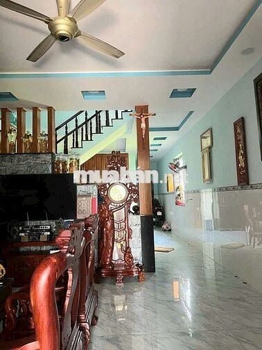 Nhà đúc 1 lầu Mặt tiền Ð.Xuân Thới Sơn 31,nhà đẹp ở ngay