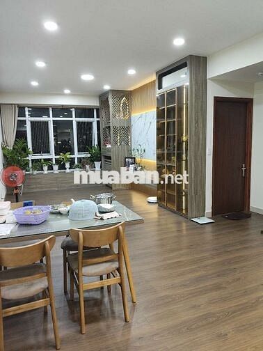 TÔI CHÍNH CHỦ CẦN BÁN CĂN HỘ CHUNG CƯ HIM LAM CHỢ LỚN 2 PHÒNG NGỦ 86M2