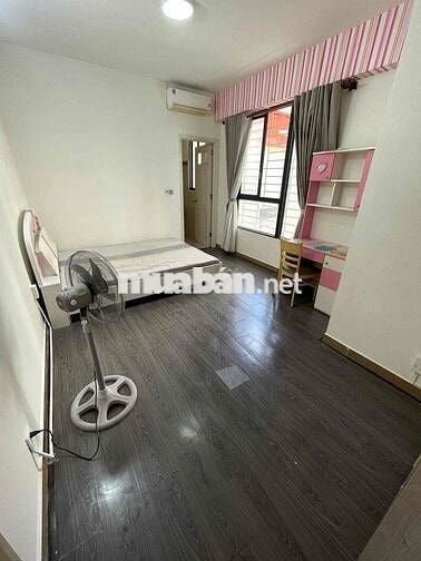 Chunhs Chủ Cho Thuê Phòng Era Town Đức Khải