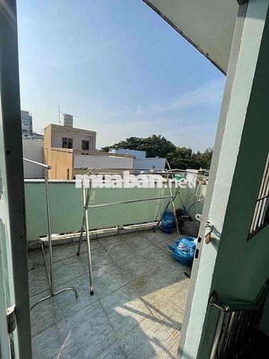 Phòng 2tr5 cho nữ thuê, có máy lạnh,kh chung chủ,h giấc tự do, free xe