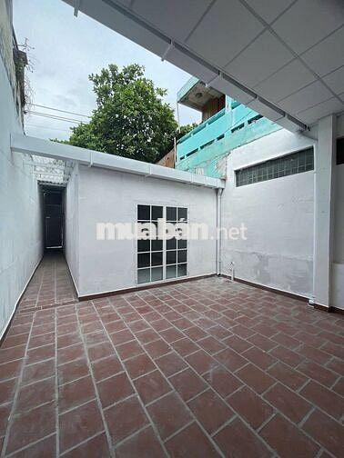 MÌNH CHO THUÊ NHÀ MT KINH DOANH ĐẸP, BÌNH LONG,Q.TÂN PHÚ,CHỈ 17 TRIỆU