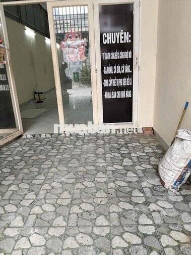 Cho thuê nhà xưởng 4x30,,8tr/th,1/ trần thị cờ.thới an.