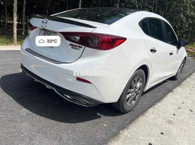 Mazda 3 2018 1.5 AT Sedan - 68000 km