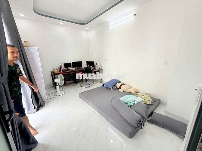Nhà 2MT hẻm lớn 12m, 3 tầng mới đẹp, giá mềm chỉ 9.2 tỷ (TL)