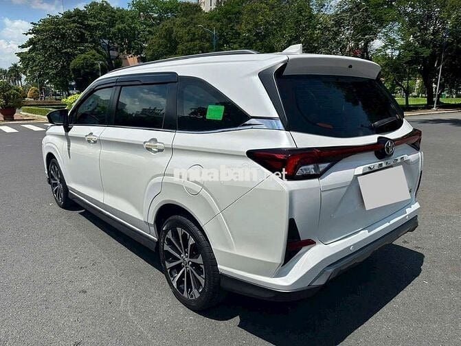 Toyota Veloz Cross 2022 CVT Top hỗ trợ ngân hàng