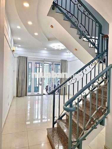 CHO THUÊ NHÀ 3 ,5 TẦNG  TÂN CHÁNH HIỆP – Q12 ĐƯỜNG XE TẢI GIÁ CHỈ 10TR