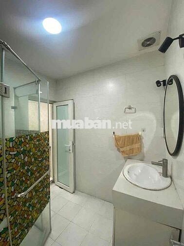 Bán nhà tập thể phố 203 kim ngưu nhà đẹp 2 thoáng ở ngay sổ to 70m tần